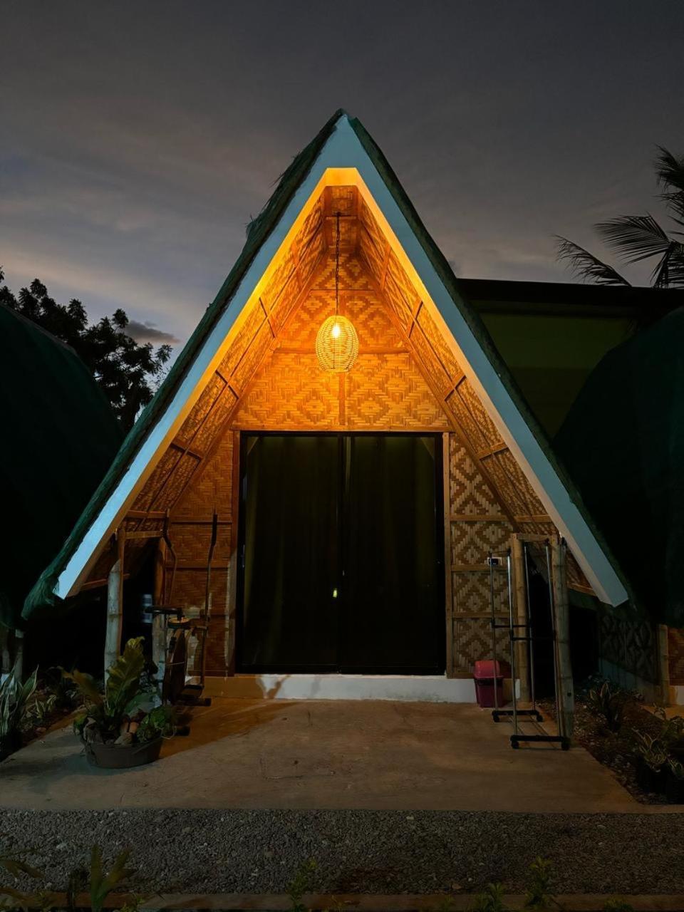 Villa Lovi Panagsama Beach Moalboal Buitenkant foto